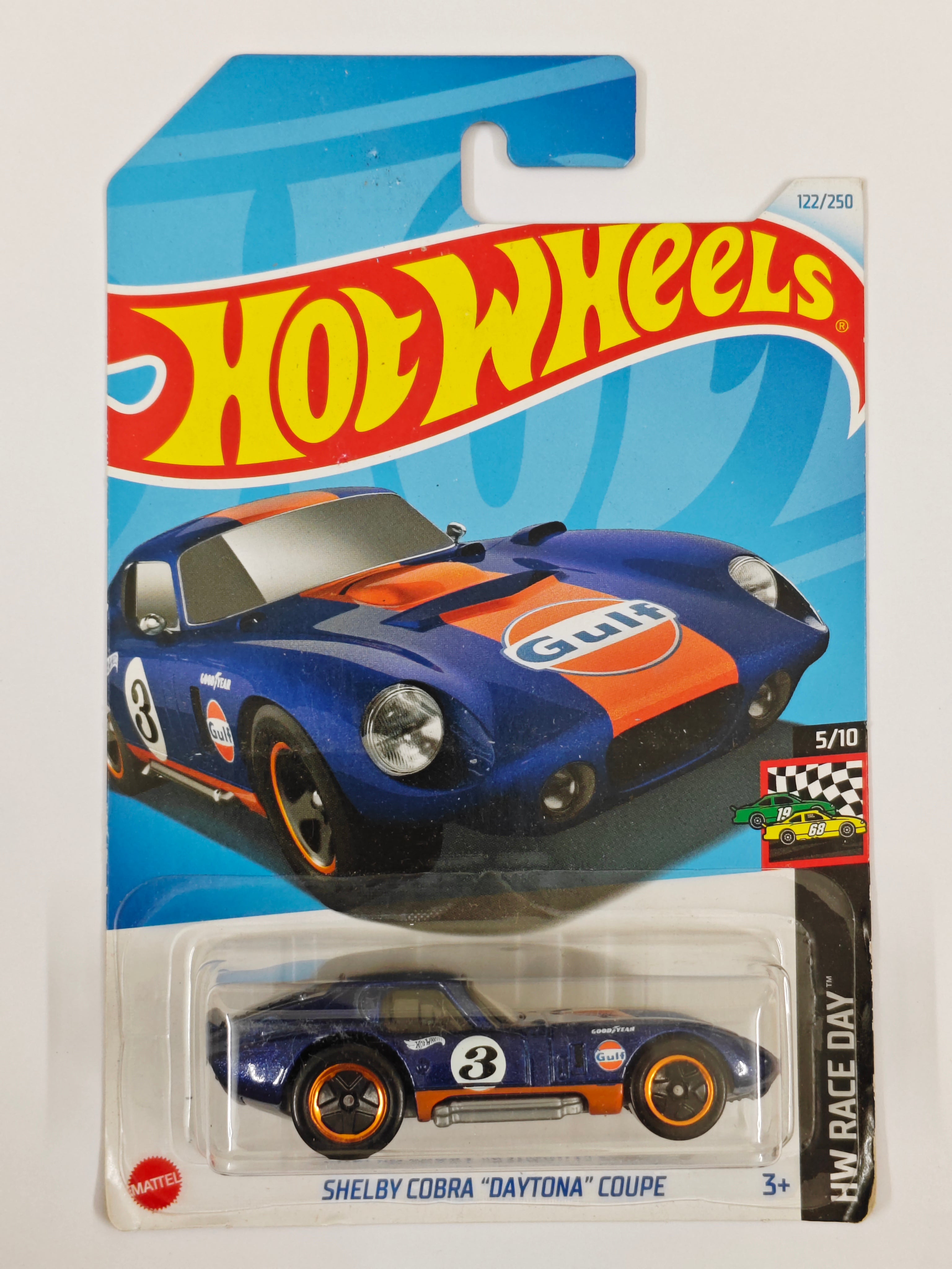 Hot Wheels Shelby Cobra Daytona Coupe Diecast Car 1:64 Scale (Soft Corner)