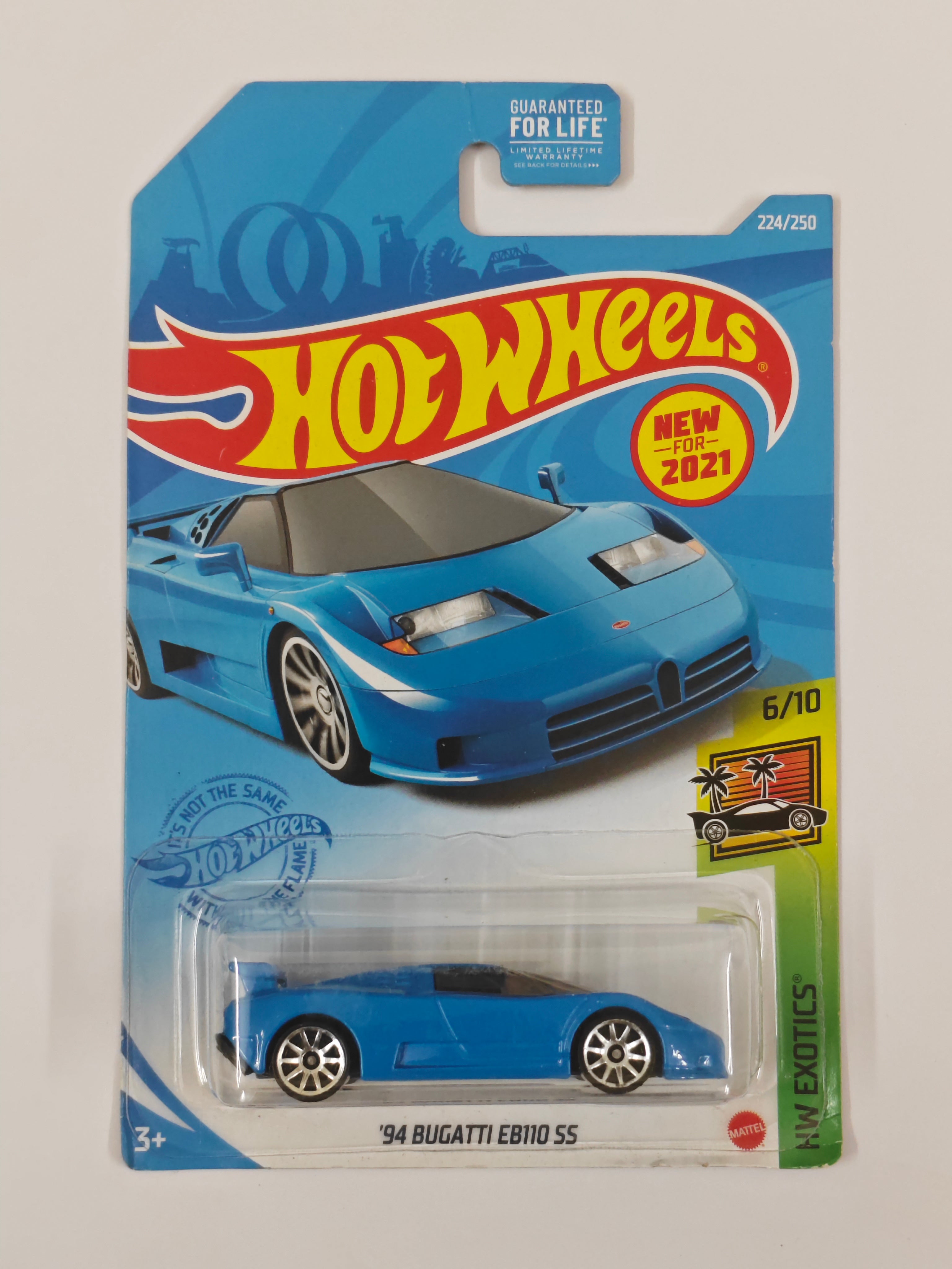 Hot Wheels Imported (Creased Hook) 94 Bugatti EB110 SS Blue Diecast Car 1:64 Scale - Exotic Supercar Collection