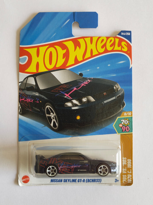 Hot Wheels Nissan Skyline GT R (BCNR33) Diecast Car 1:64 Scale - Exotic Supercar Collection