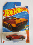 Hot Wheels Ravenger S/T Diecast Car 1:64 Scale - Exotic Fantasy Car Collection