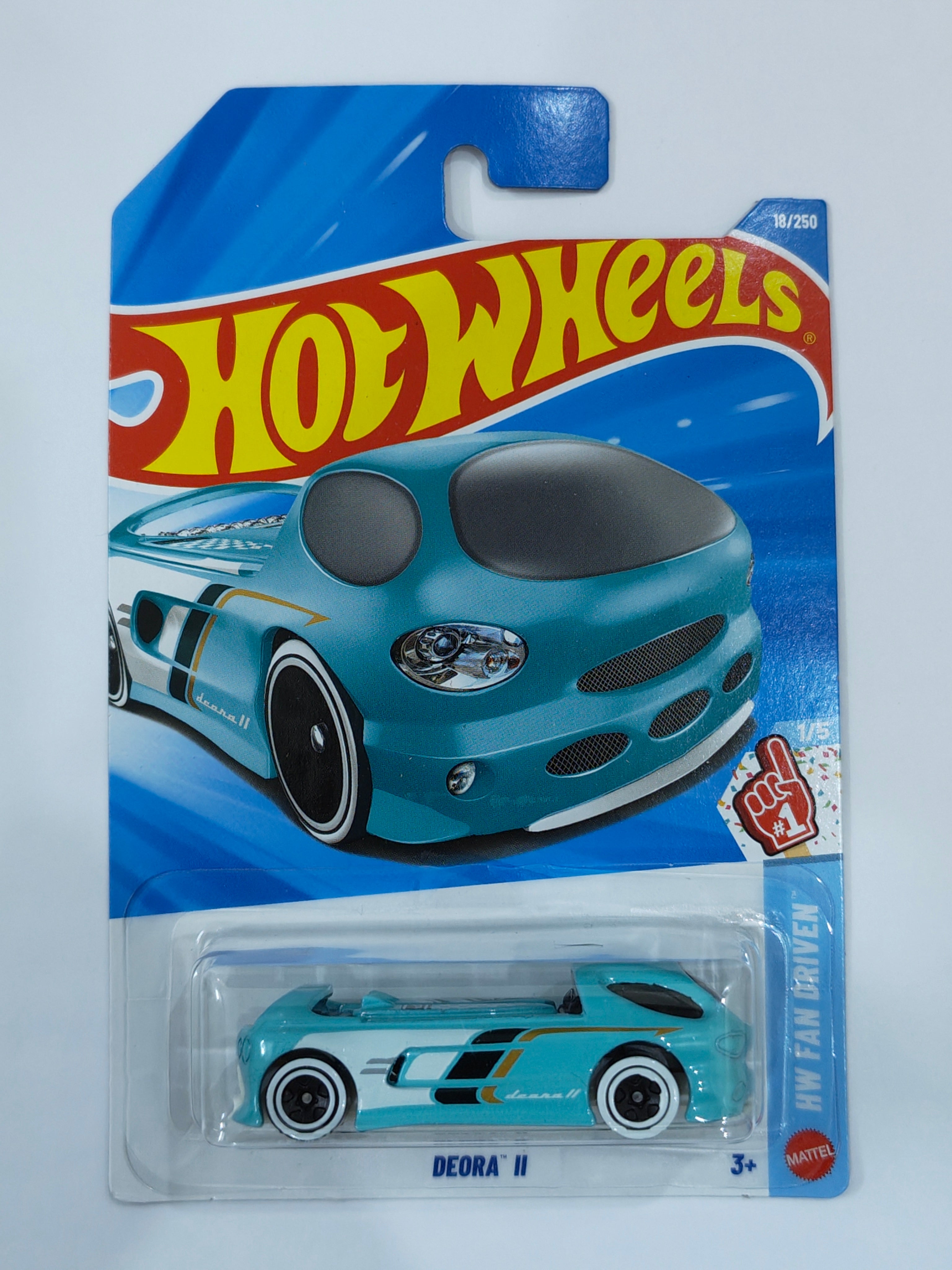 Hot Wheels Deora II Diecast Car 1:64 Scale - Fantasy Car Collection