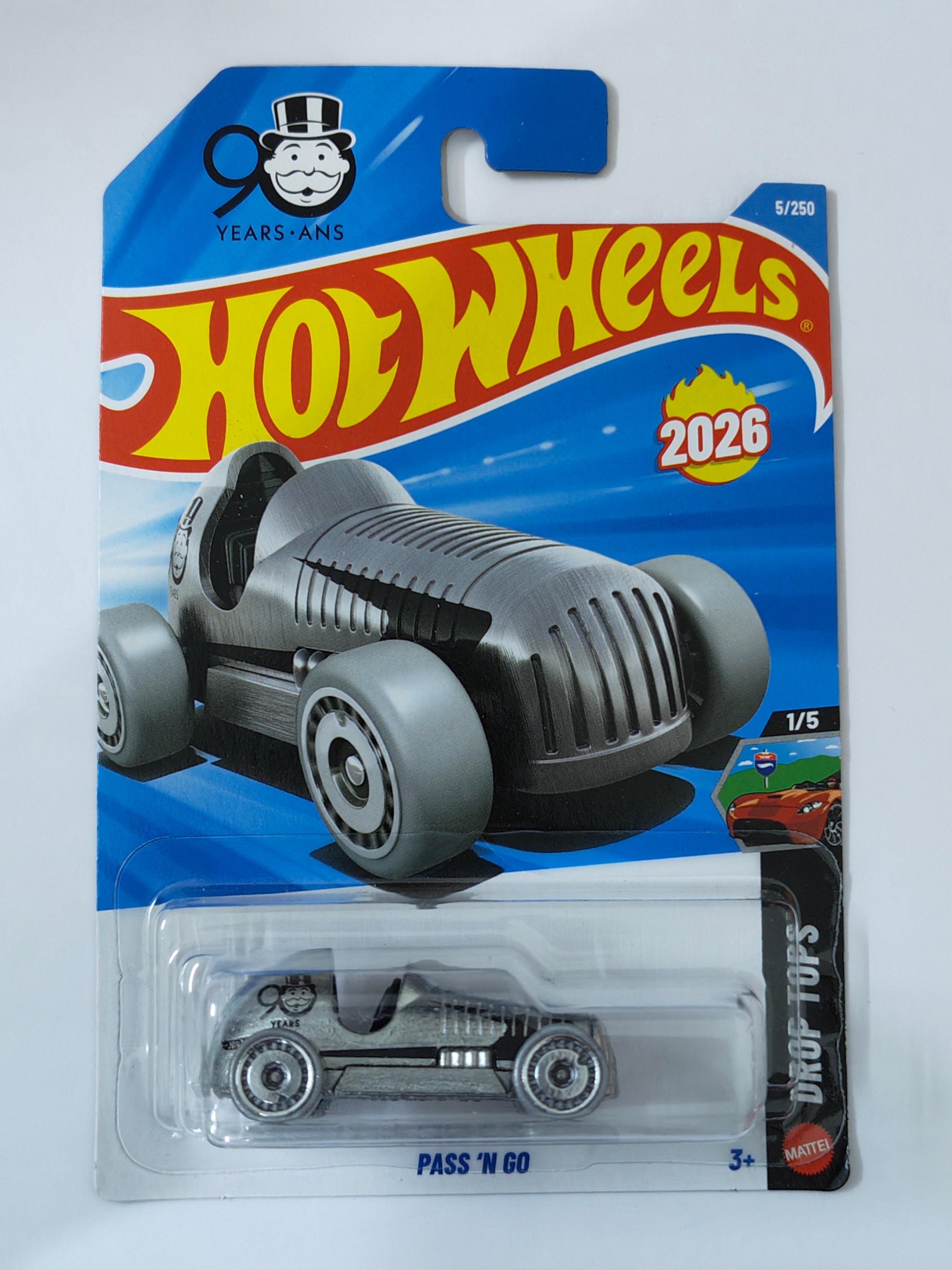 Hot Wheels Pass N Go Diecast Car 1:64 Scale - Toon Car Collection