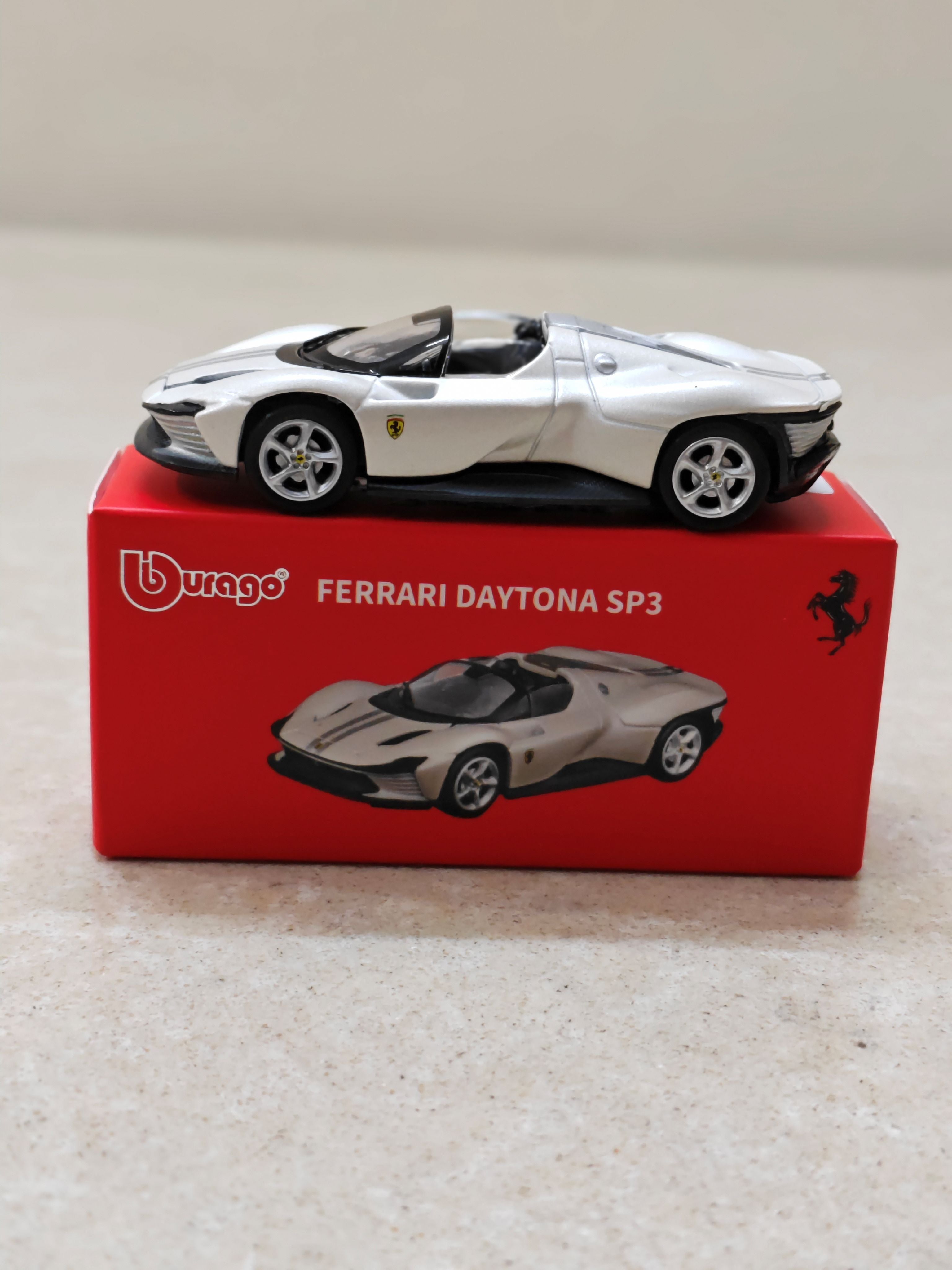 Bburago Ferrari Daytona SP3 Diecast Car 1:64 Scale