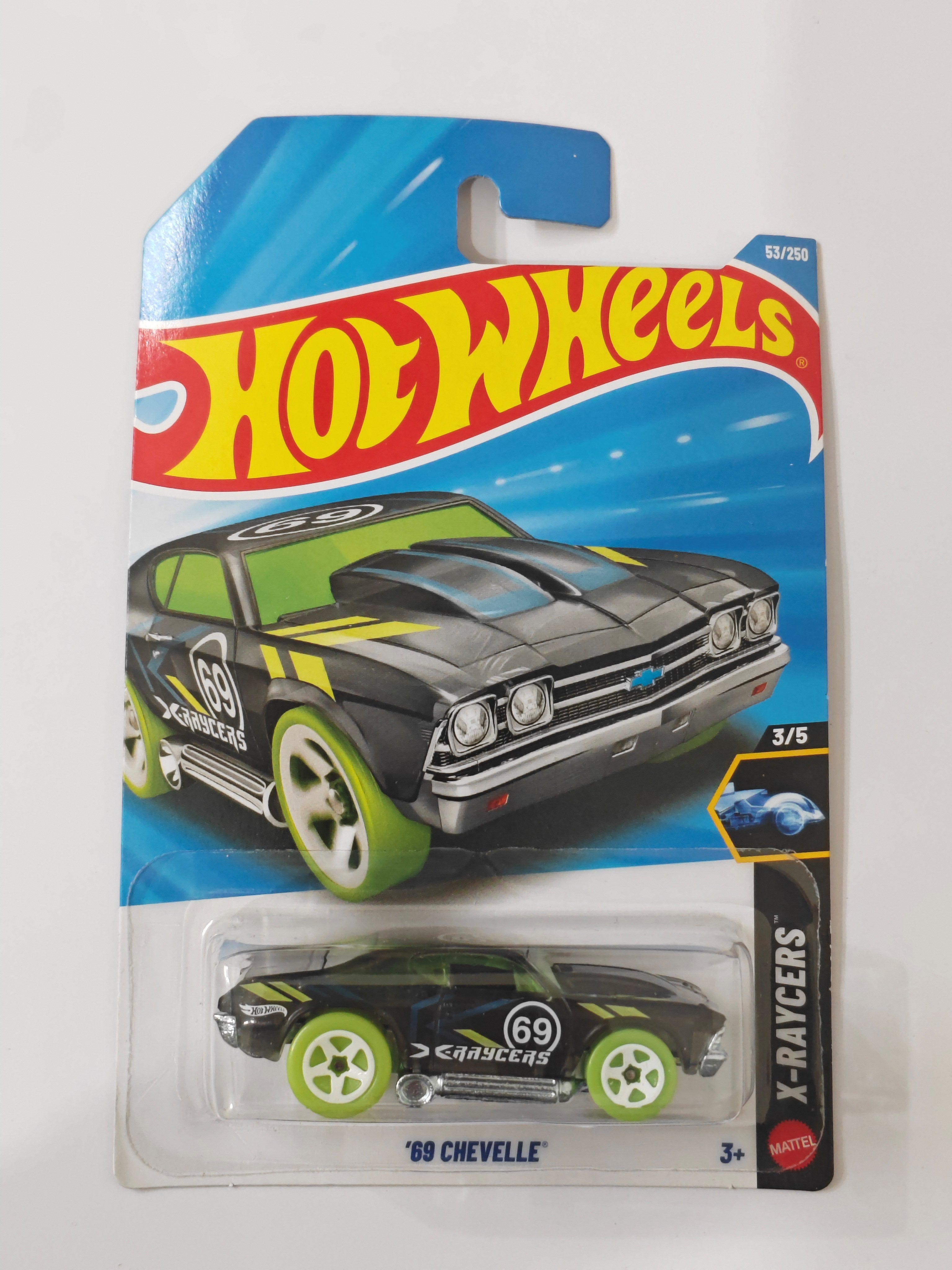 Hot Wheels D Case 69 Chevelle Diecast Car 1:64 Scale