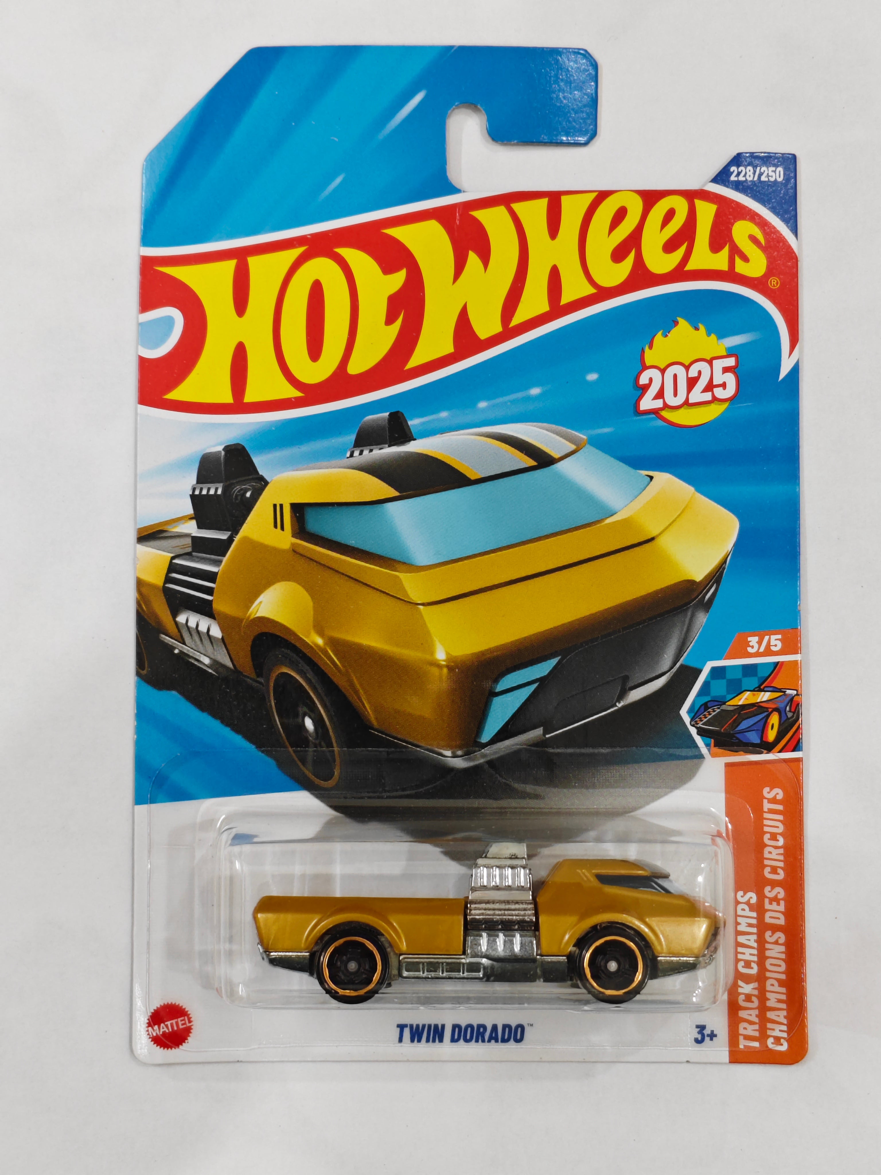 Hot Wheels Twin Dorado Diecast Car 1:64 Scale M25