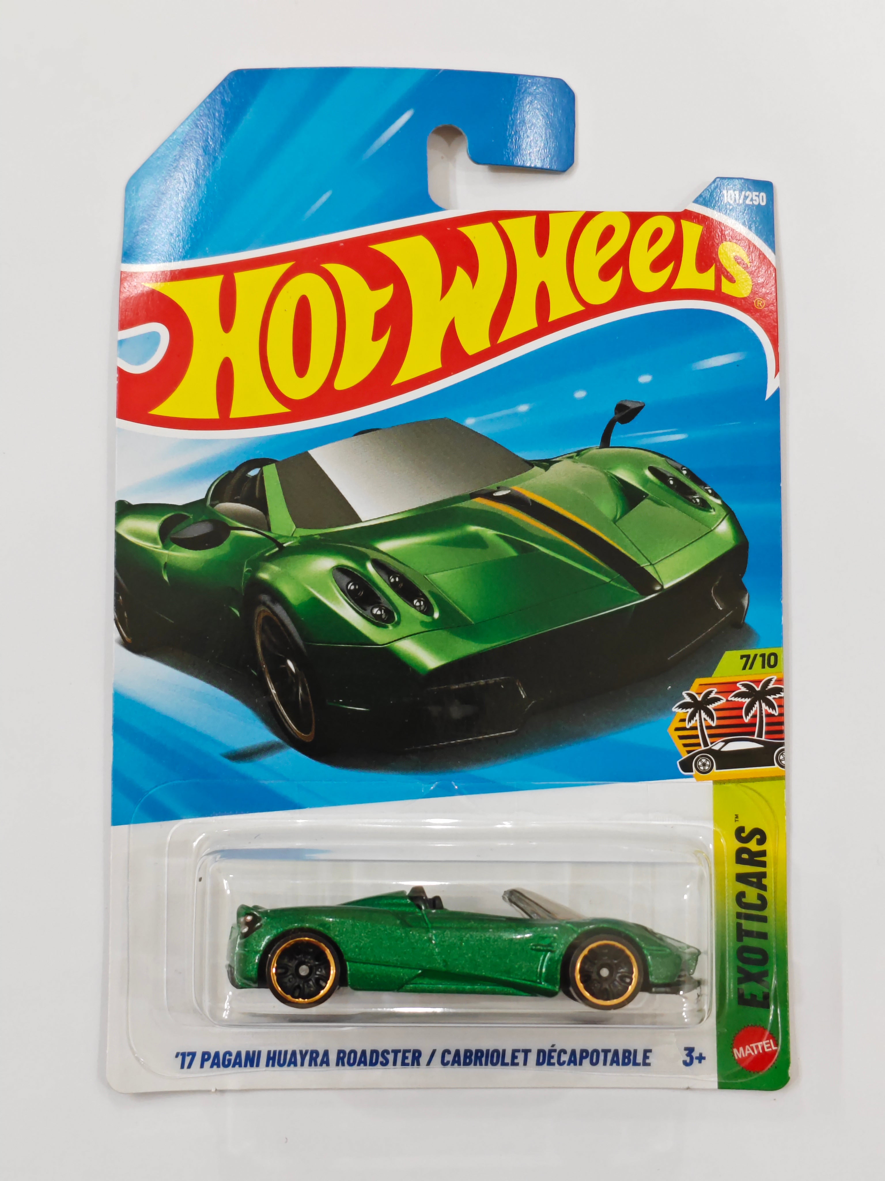 Hot Wheels - Imported - F Case - 17 Pagani Huayra Roadster - Diecast Car - 1:64 Scale