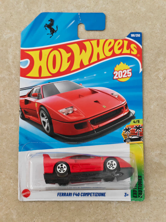 Hot Wheels (Bad Blister) Ferrari F40 Competizione Diecast Car 1:64 Scale