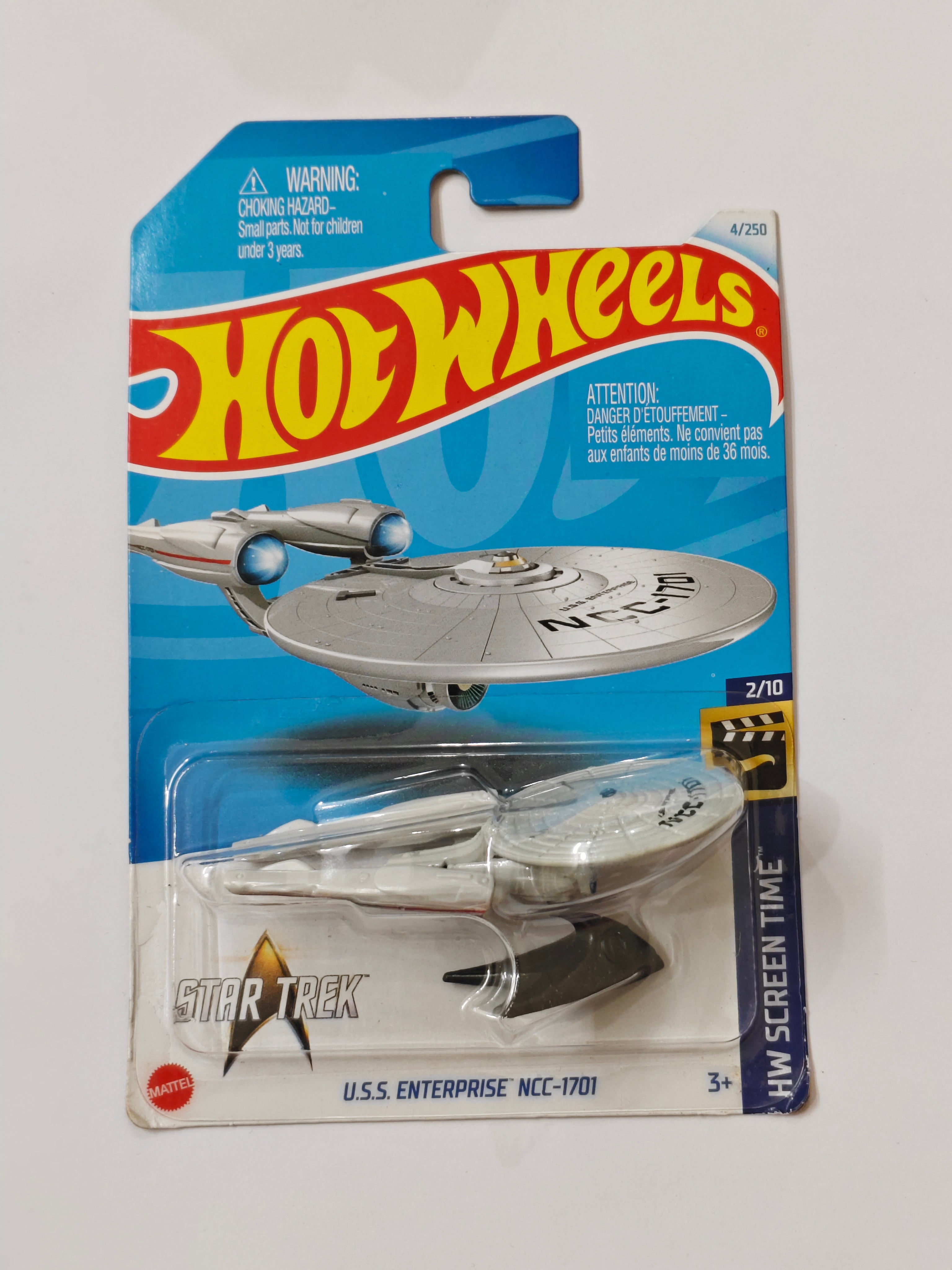 Hot Wheels Imported U.S.S Enterprise NCC-1701 1:64 Scale Diecast Shuttle (Soft Corners)