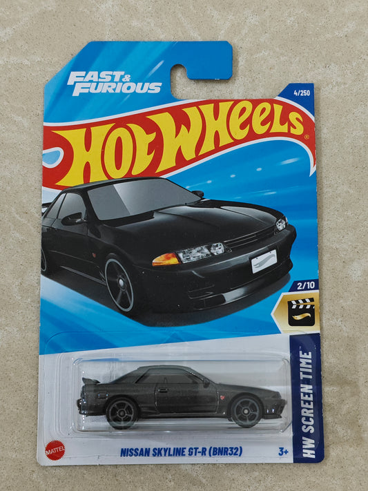 Hot Wheels Nissan Skyline GT R (BNR32) Diecast Car 1:64 Scale