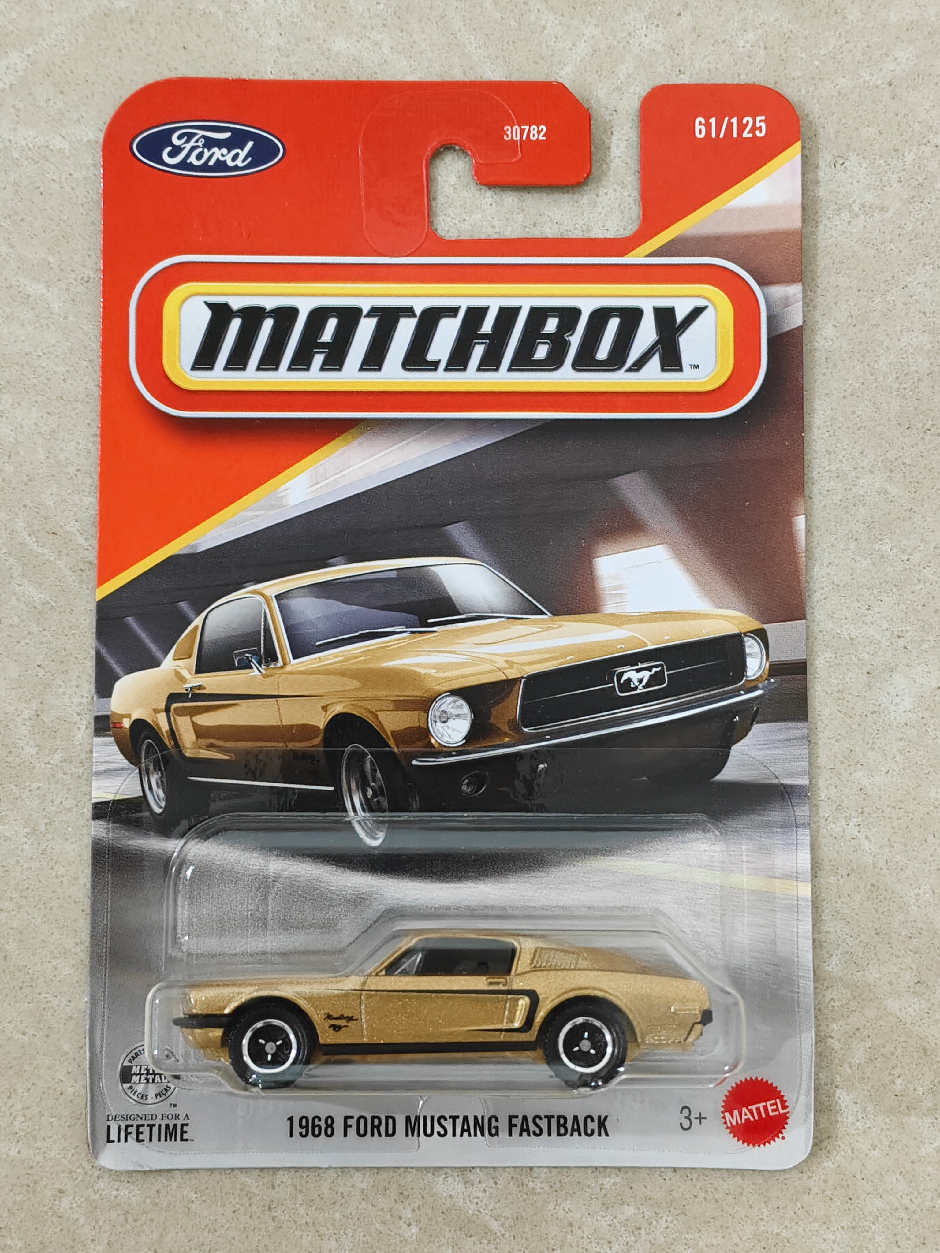 Matchbox - 1968 Ford Mustang Fastback - Diecast Car 1:64 Scale