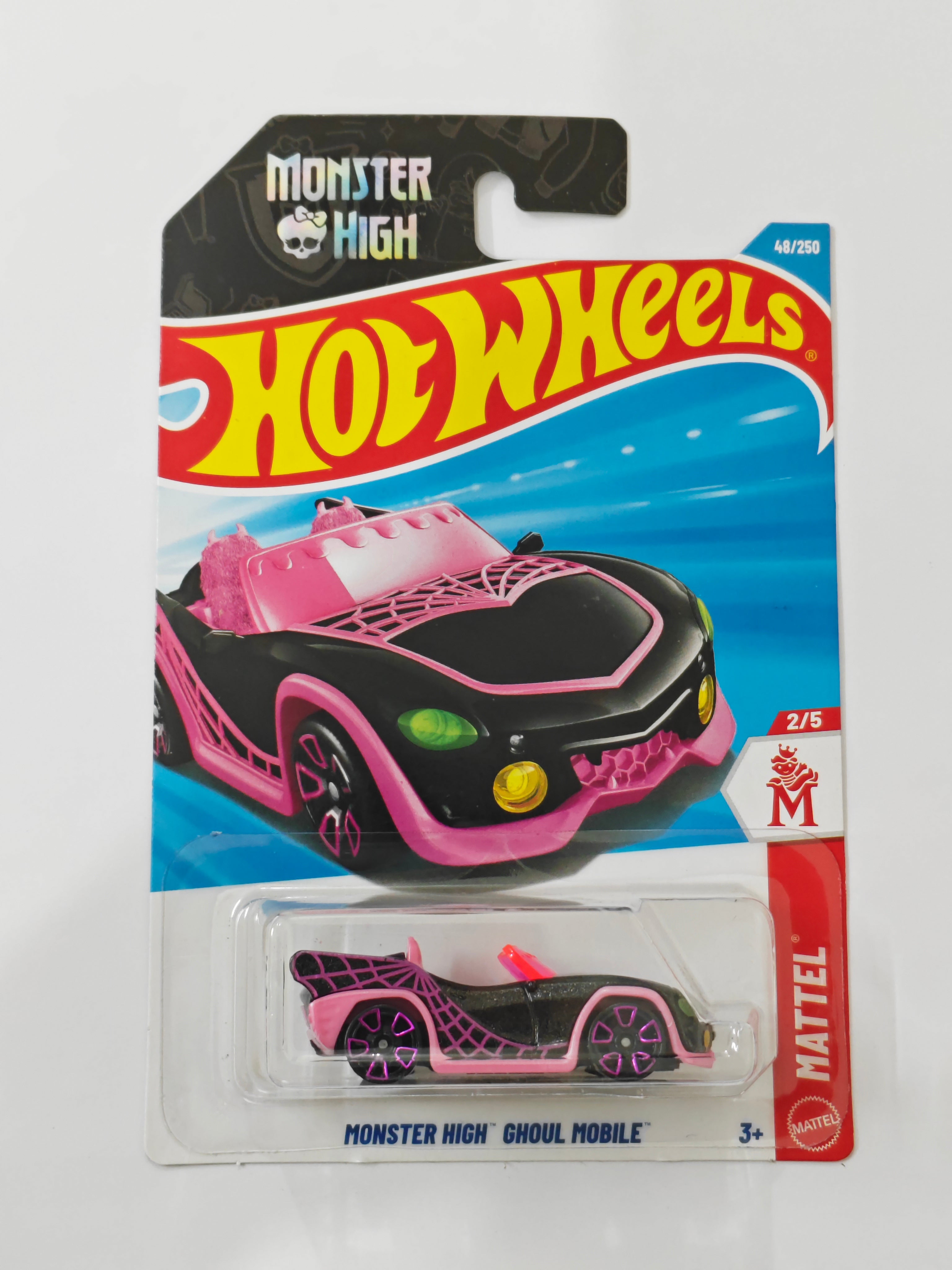 Hot Wheels J Case Monster High Ghoul Mobile Diecast Car 1:64 Scale