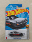 Hot Wheels - Porsche 928S Safari Silver - Diecast Car 1:64 Scale (Cracked Blister)