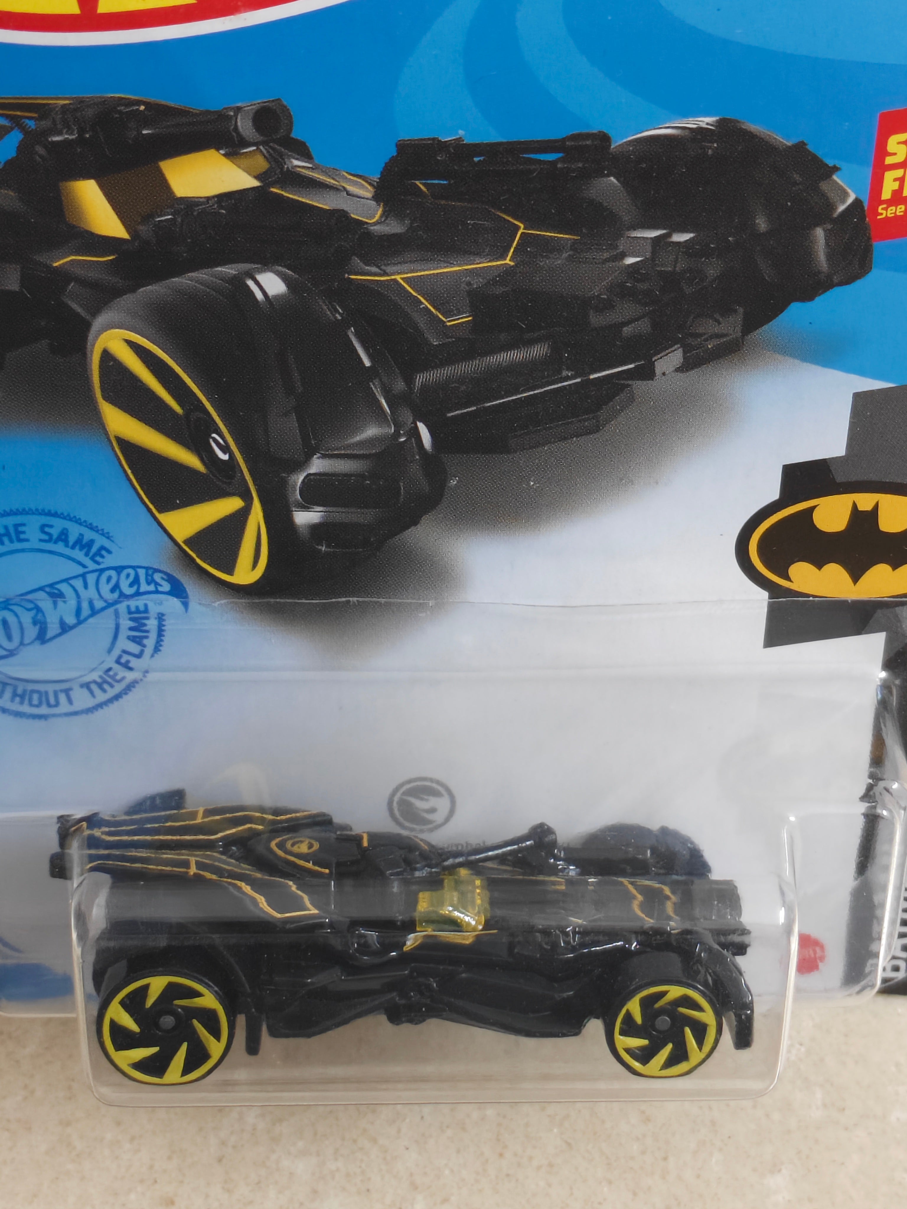 Hot Wheels - Imported - Treasure Hunt - Justice League Batmobile - Diecast Car 1:64 Scale (Small Crease on J Hook)