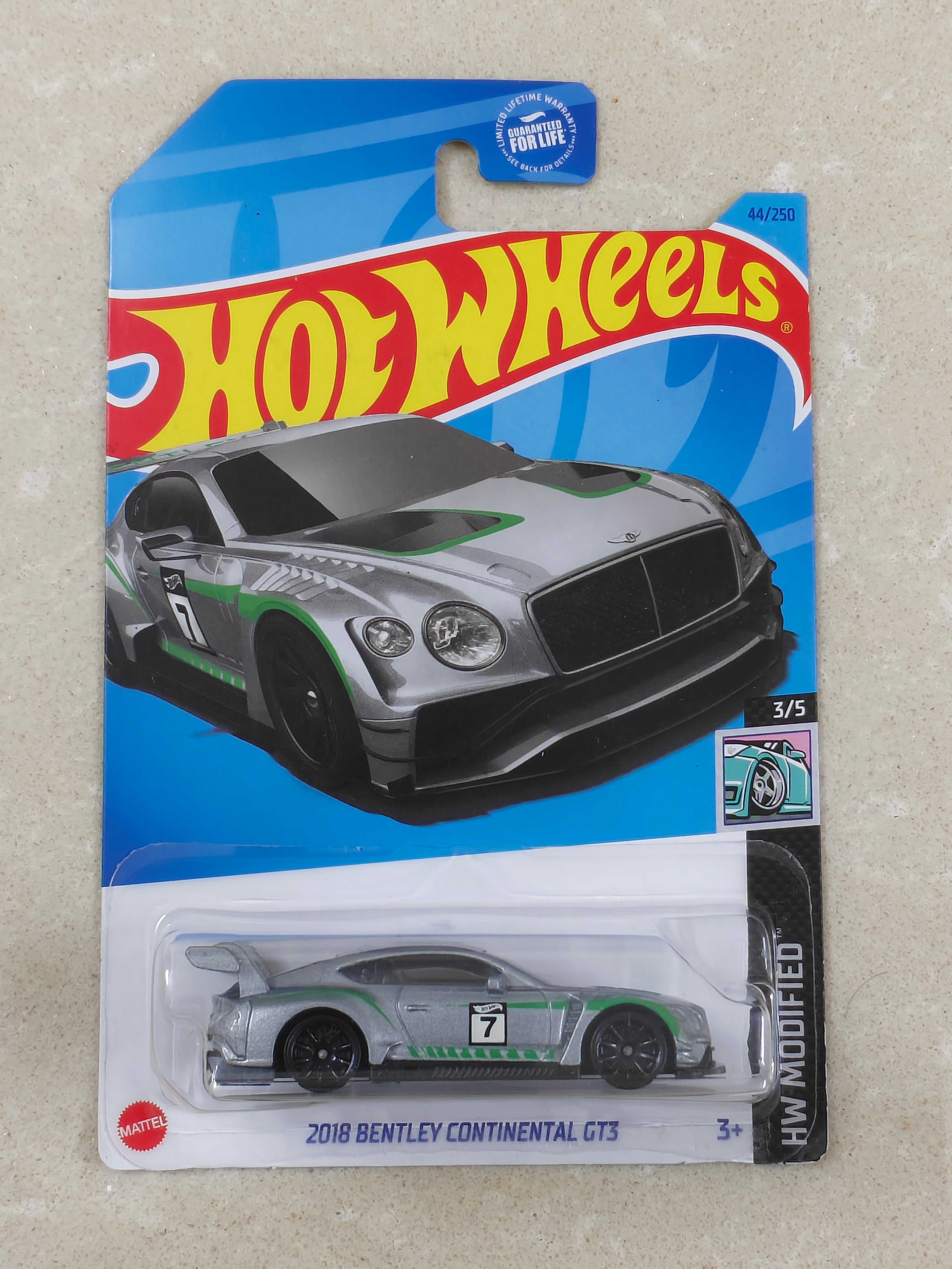 Hot Wheels - Imported - 2018 Bentley Continental GT3 Silver - Diecast Car 1:64 Scale