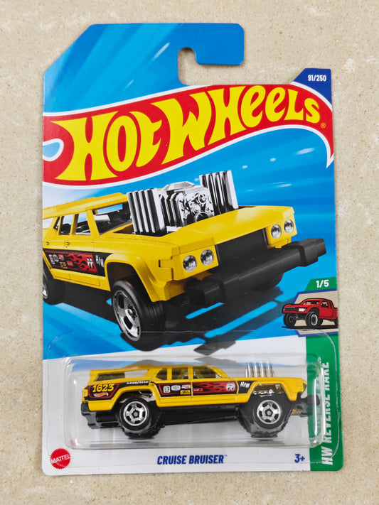 Hot Wheels - Imported - K Case 2025 - Cruise Bruiser Yellow - Diecast Car - 1:64 Scale