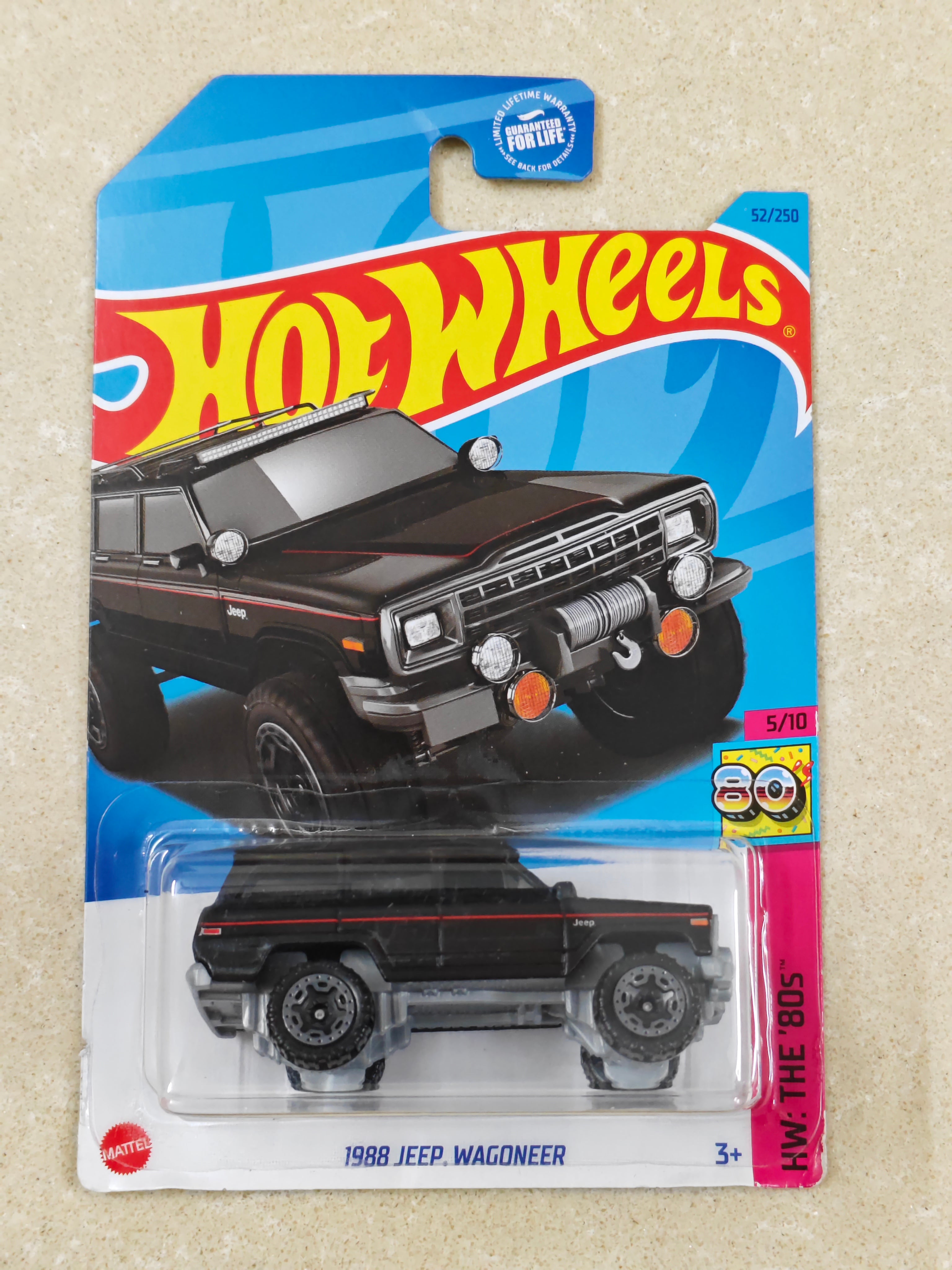 Hot Wheels - Imported - 1988 Jeep Wagoneer - Diecast Car - 1:64 Scale (Soft Corners)