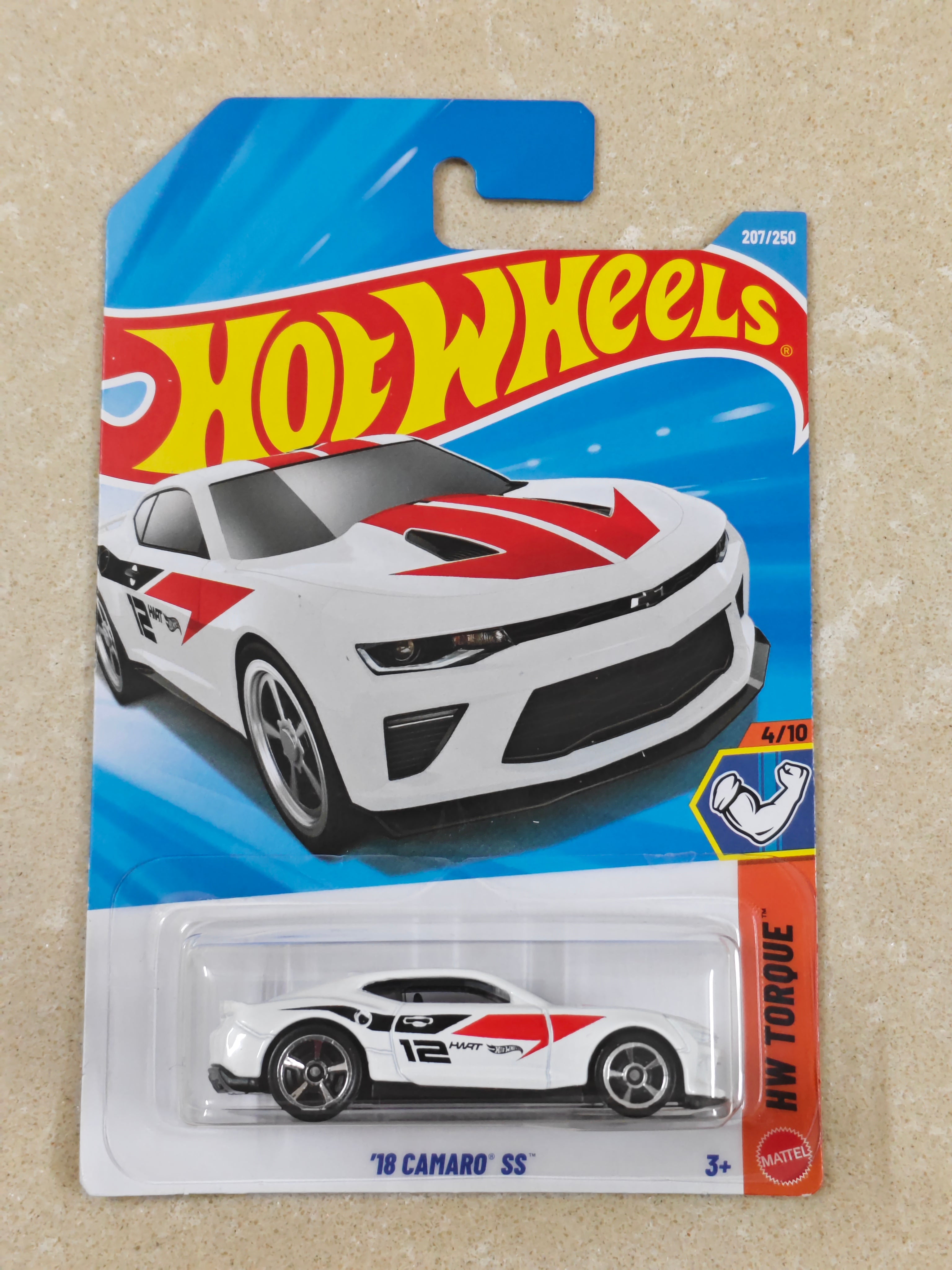 Hot Wheels - K Case - 18 Camaro SS - Diecast Car - 1:64 Scale