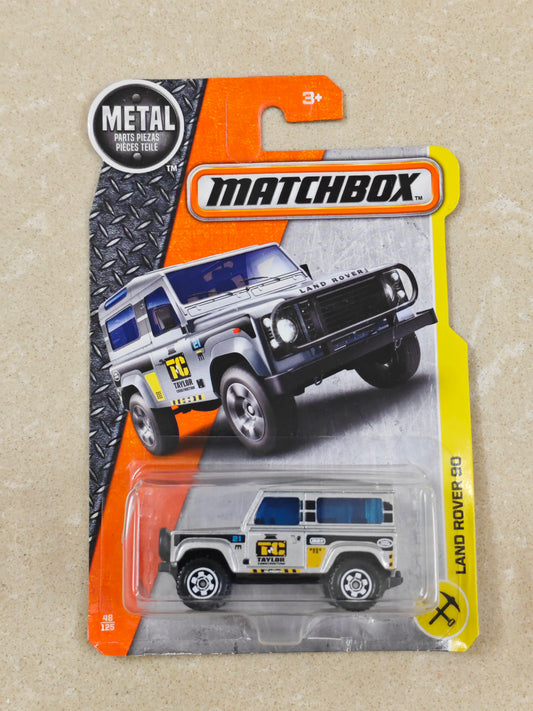 Matchbox - US Imported - Land Rover 90 - Diecast Car - 1:64 Scale (Blister Dent)