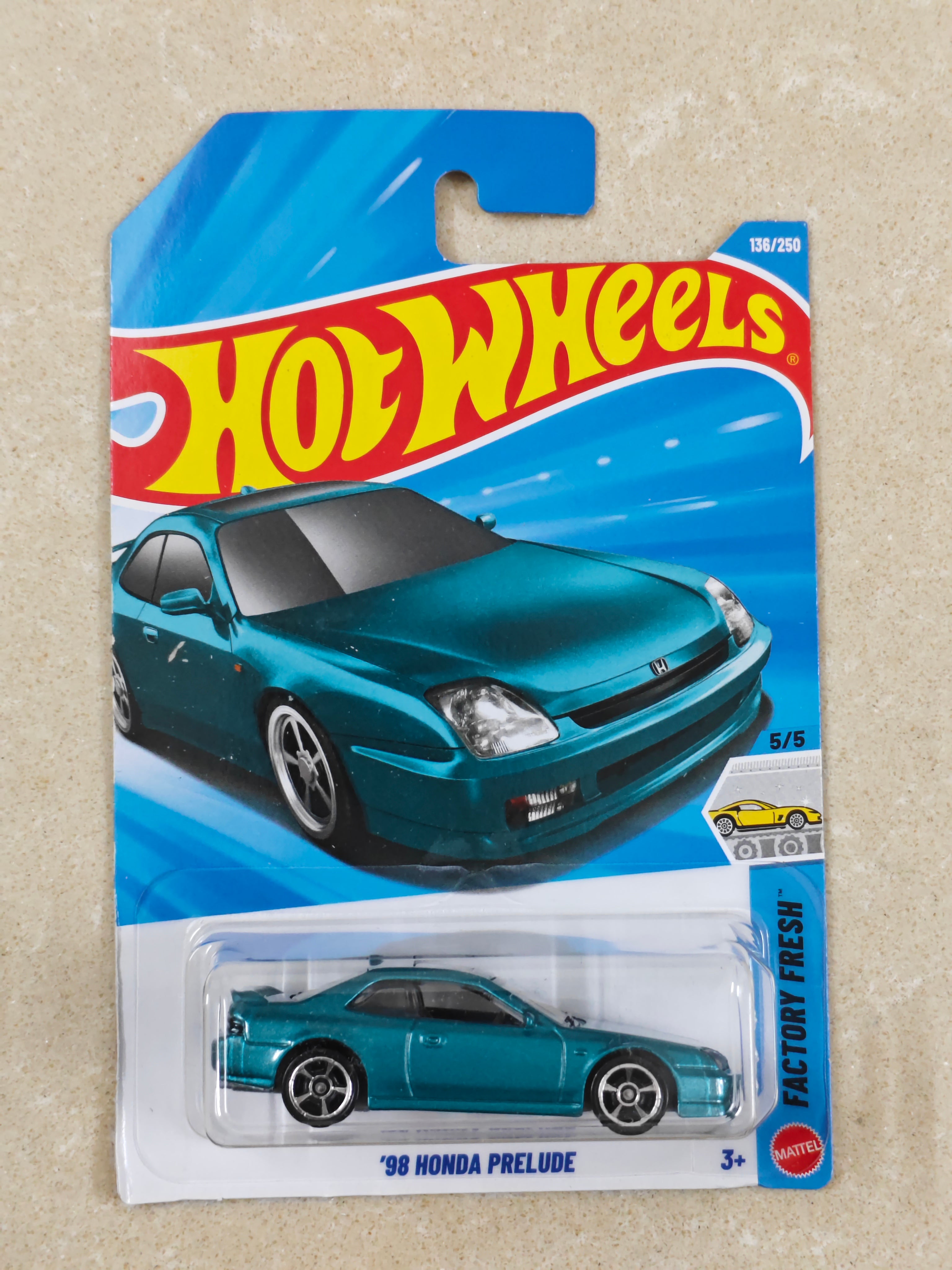 Hot Wheels - L Case 2026 - 98 Honda Prelude - Diecast Car - 1:64 Scale (Soft Corners)