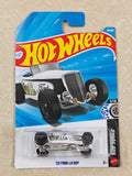 Hot Wheels - L Case 2026 - 33 Ford Lo Boy - Diecast Car - 1:64 Scale