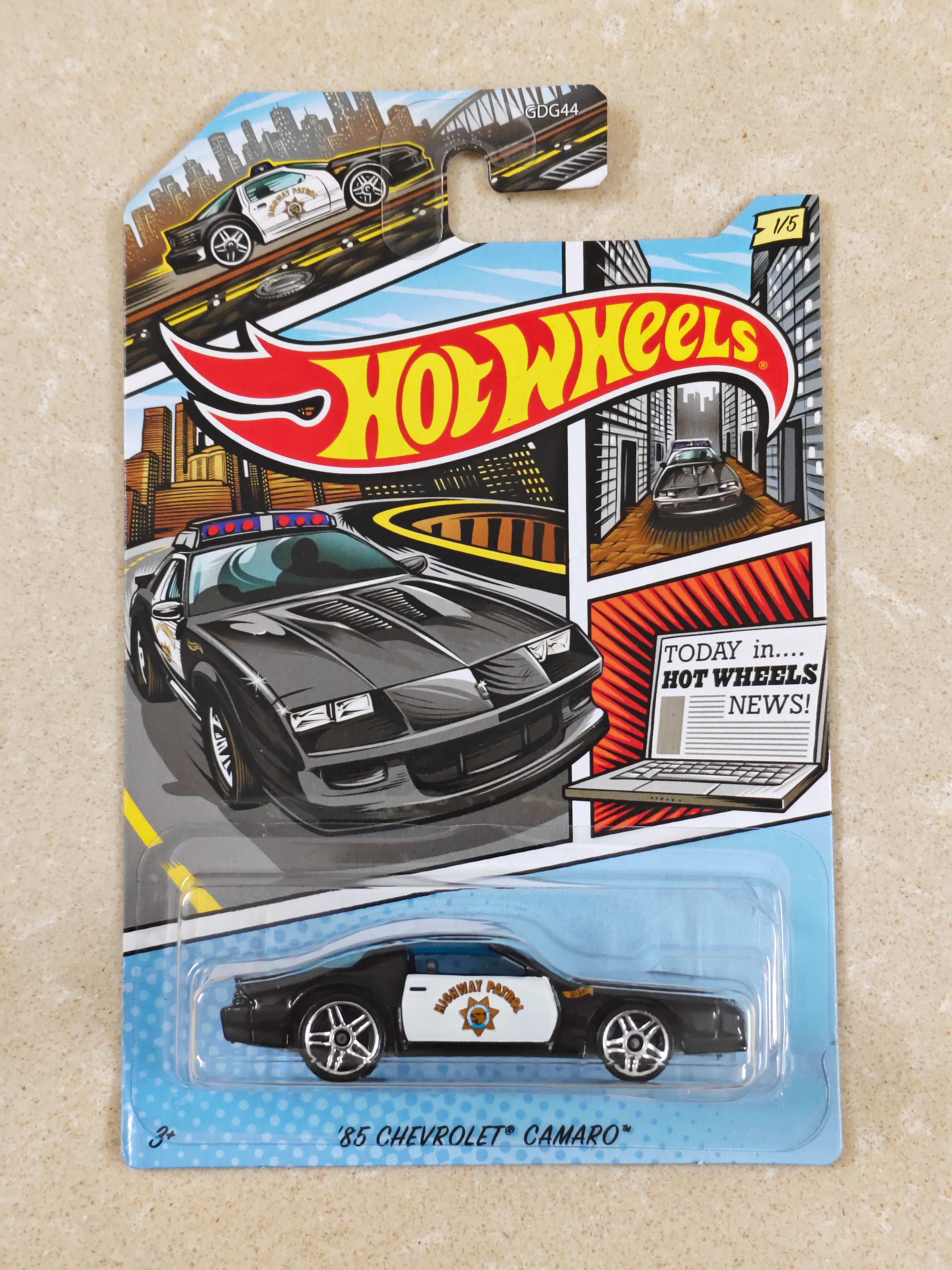 Hot Wheels - US Imported - 85 Chevrolet Camaro - Diecast Car - 1:64 Scale