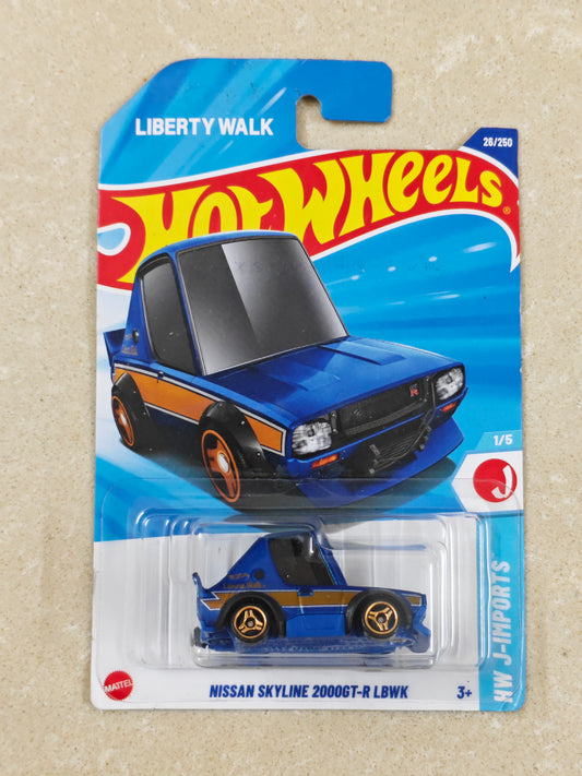 Hot Wheels - Imported - Nissan Skyline 2000GT R LBWK - Diecast Car - 1:64 Scale (Blister Cracked)