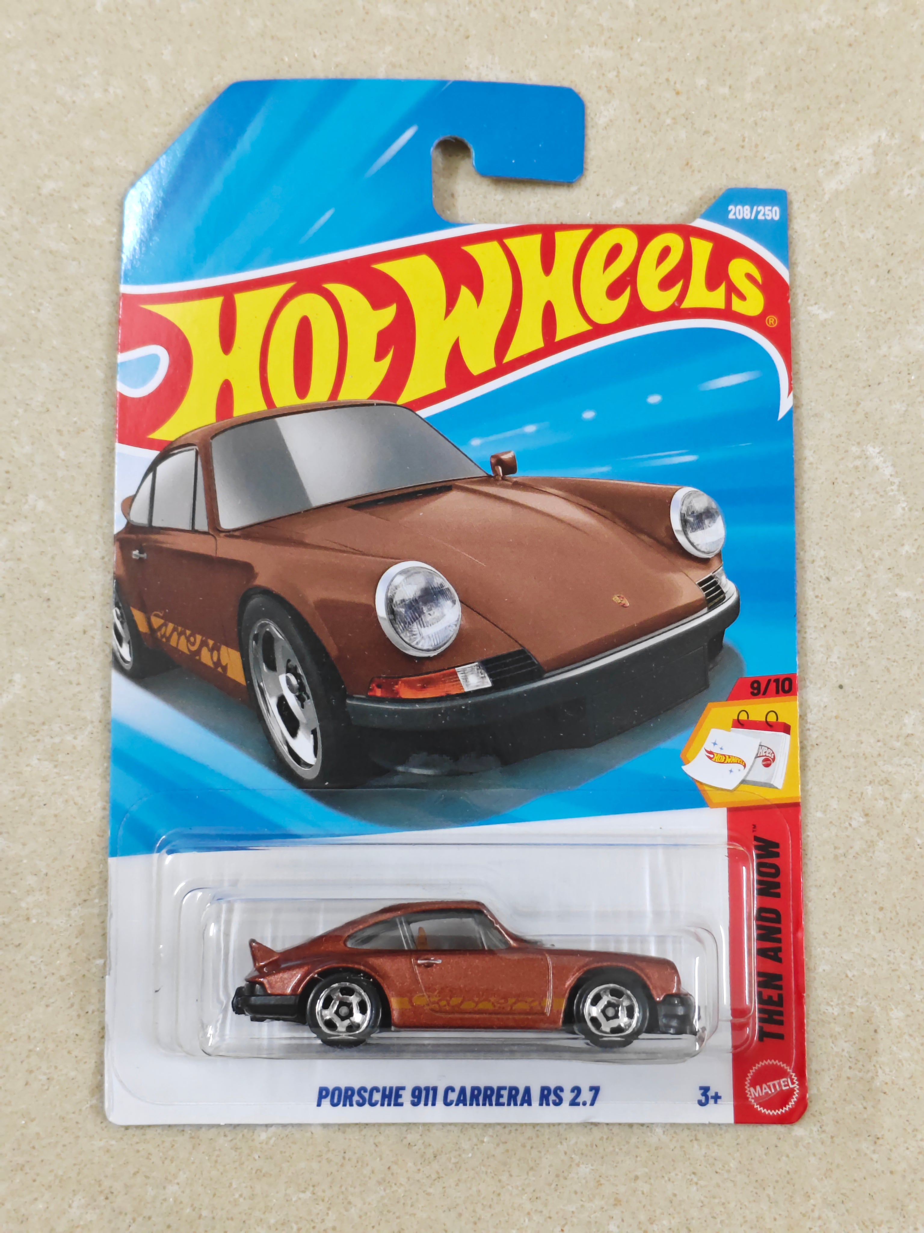 Hot Wheels - M Case 2026 - Porsche 911 Carrera RS 2.7 - Diecast Car - 1:64 Scale