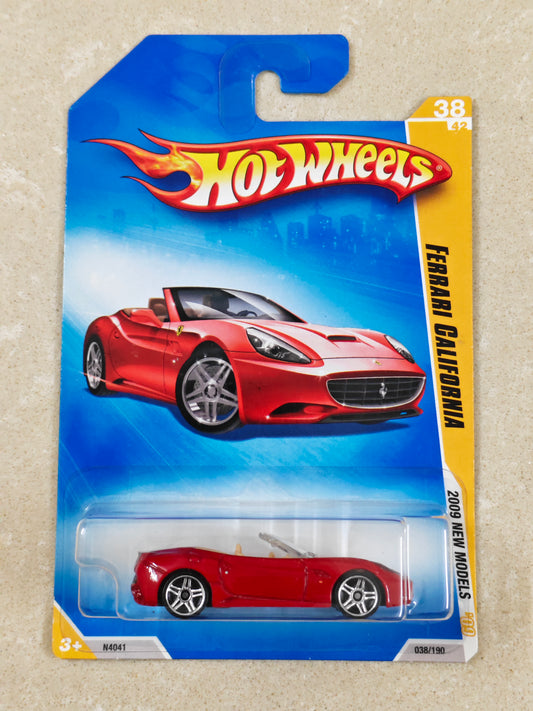 Hot Wheels - US Imported - Ferrari California Shipped in Protector - Diecast Car - 1:64 Scale