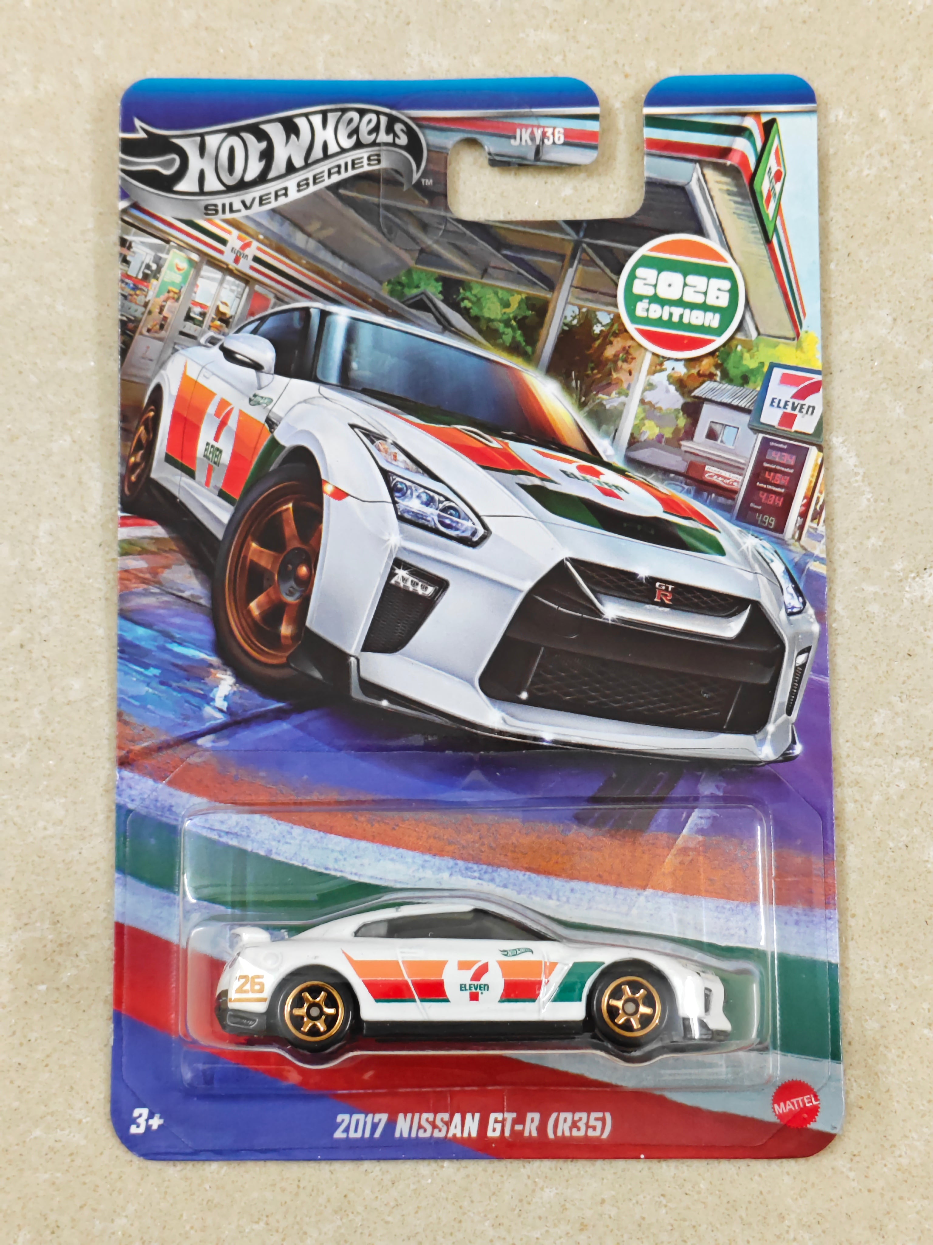 Hot Wheels - Imported - Silver Series - 7/11 Exclusive 2017 Nissan GT-R (R35)- Diecast Car - 1:64 Scale (Shipped In Protector)
