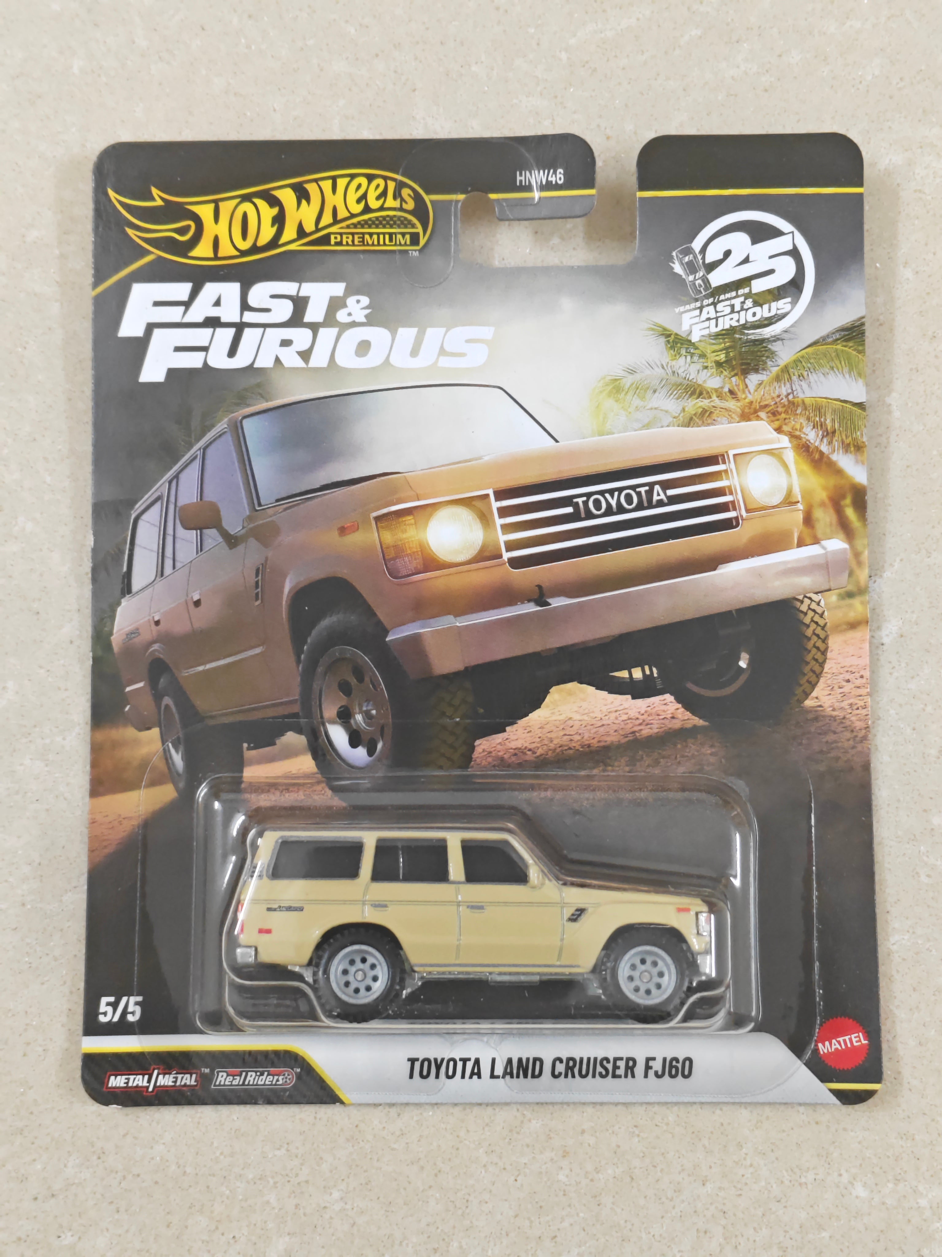 Hot Wheels - Imported Premiums - Toyota Land Cruiser FJ60 - Diecast Car - 1:64 Scale