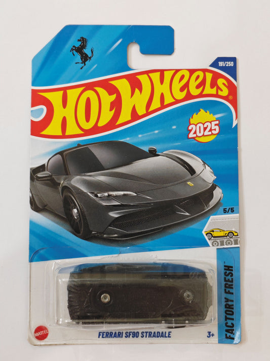 Hot Wheels (Error Card For Collectors) Ferrari SF90 Stradale Grey Diecast Car 1:64 Scale - Fantasy Car Collection