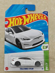 Hot Wheels Imported Tesla Model S Plaid White Diecast Car 1:64 Scale - EV Car Collection