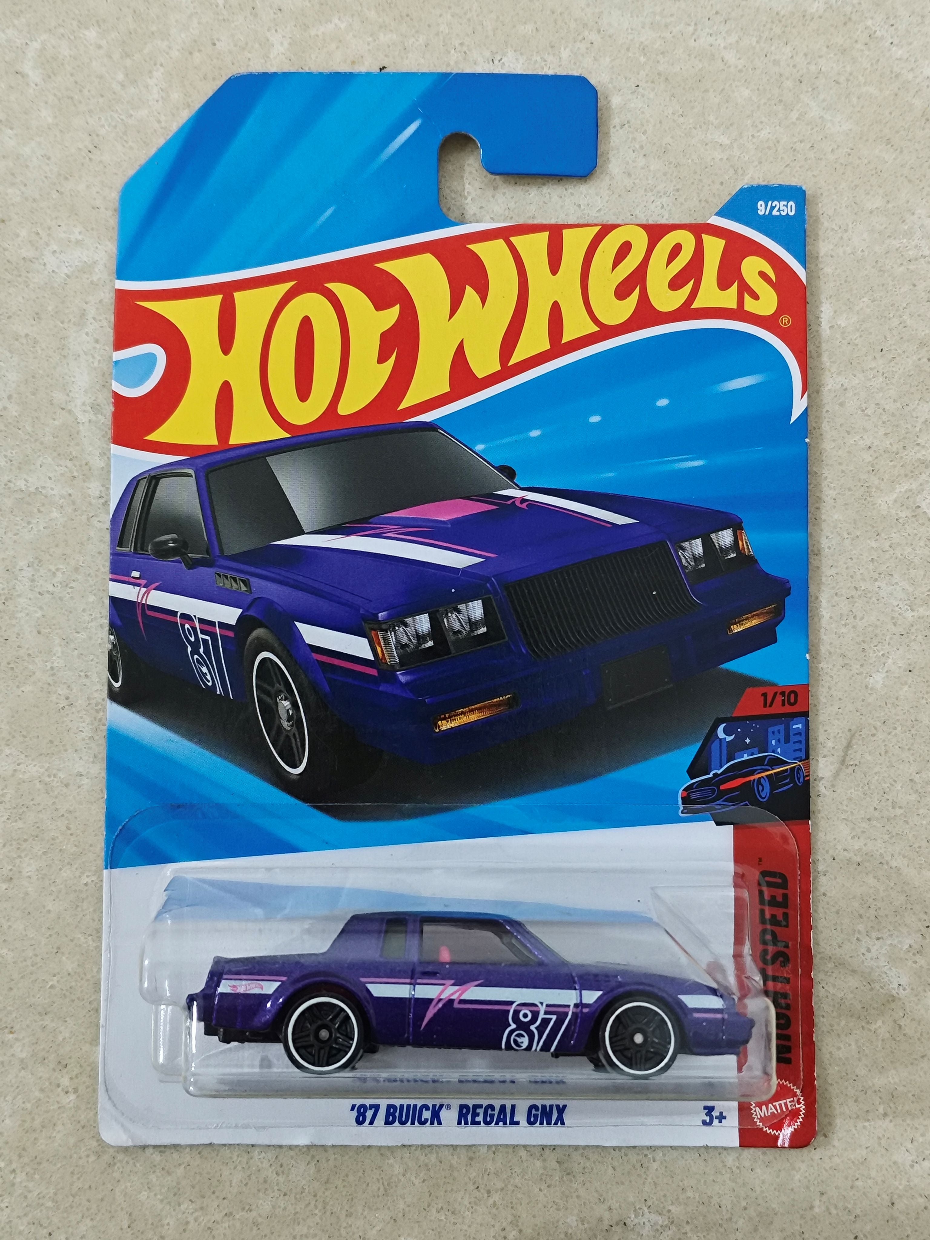 Hot Wheels Treasure Hunt 87 Buick Regal GNX Diecast Car 1:64 Scale