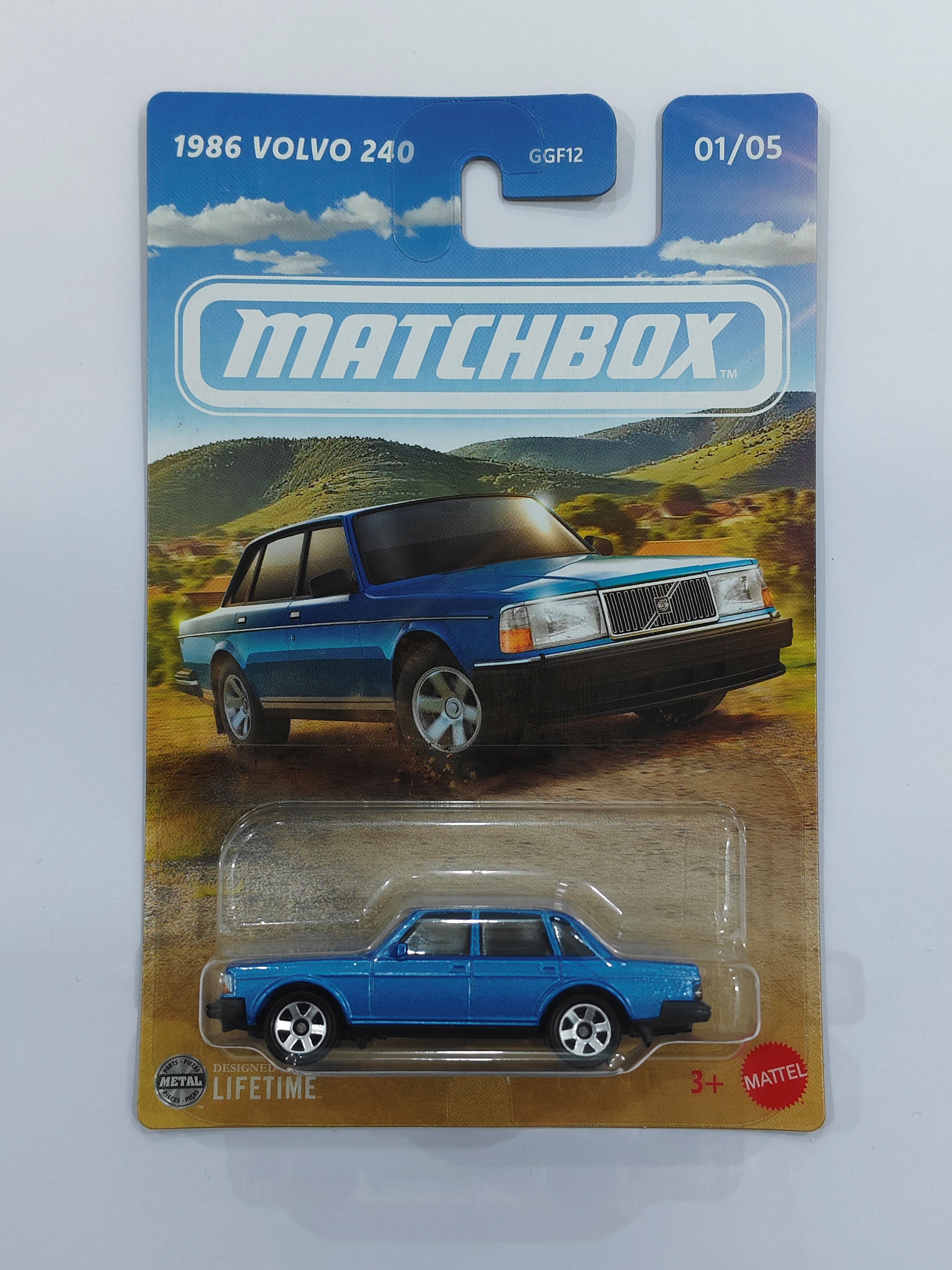 Matchbox Imported 1986 Volvo 240 Blue Diecast Car 1:64 Scale